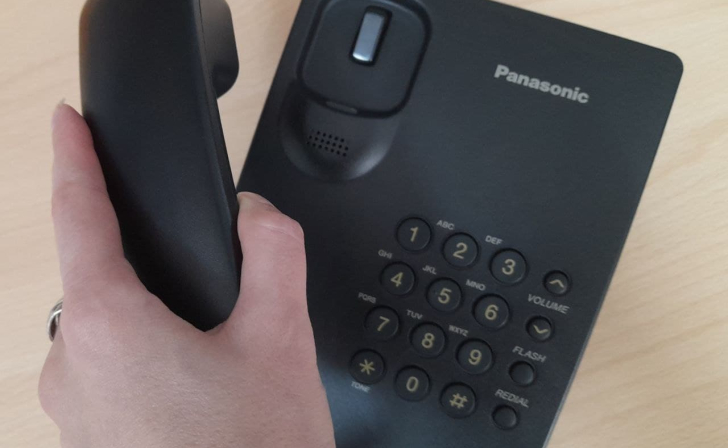 В Курске диспетчеры ЧС приняли за сутки более 300 ложных звонков