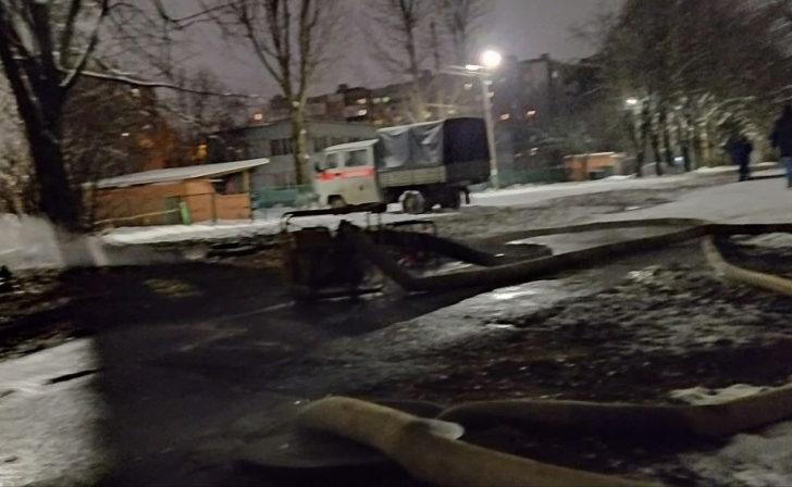 Жильцы ряда домов на проспекте Дружбы в Курске остались без отопления из-за коммунальной аварии