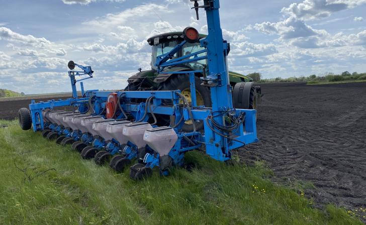 Белгородских аграриев научат правилам поведения при обстрелах