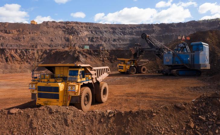 Сотрудники Михайловского ГОКа удостоены государственных наград Сотрудники Михайловского ГОКа удостоены государственных наград