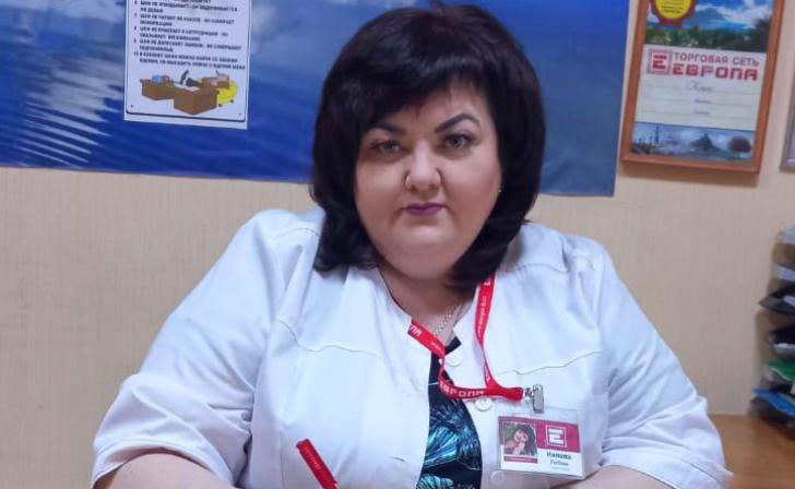 «В день готовим 130 кг салатов, 270 кг кулинарии и 300 кг выпечки»