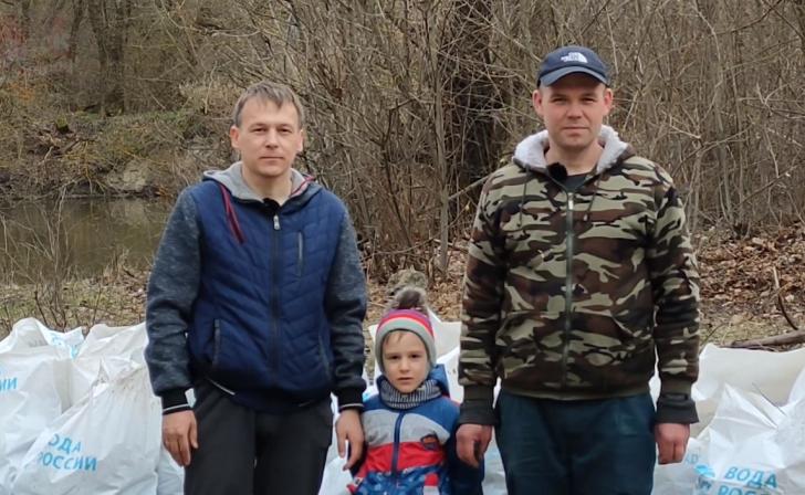 Волонтеры призывают курян присоединиться к уборке берегов рек
