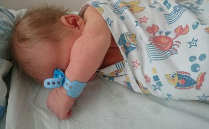 В Курске в Железнодорожном округе в 2023 году родились 44 девочки и 46 мальчиков