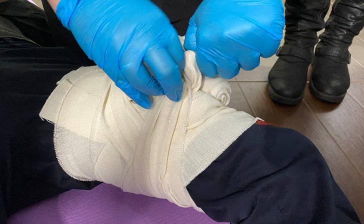 Для курских школьников провели занятие по оказанию первой медицинской помощи