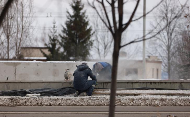 Министр Анна Коновалова: «Найти «волшебных» подрядчиков не в сфере компетенций администрации Курской области»