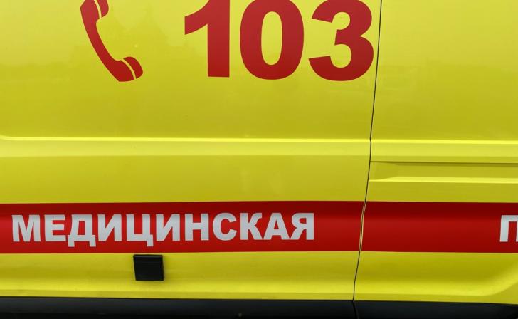 25 апреля в Курске «Фольксваген Тигуан» сбил двух 22-летних девушек