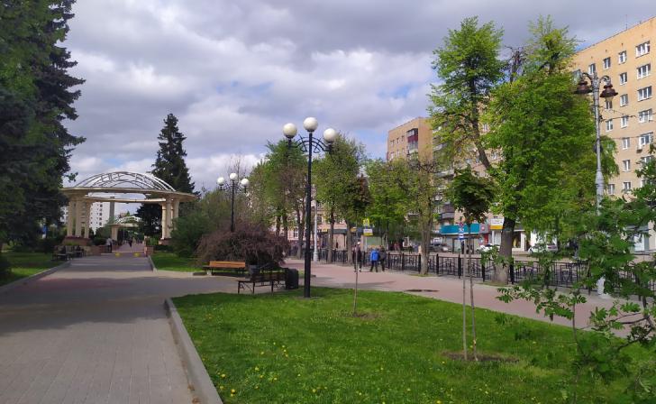 В Курской области названы штрафы за нарушение правил благоустройства, дизайн-кода и парковок