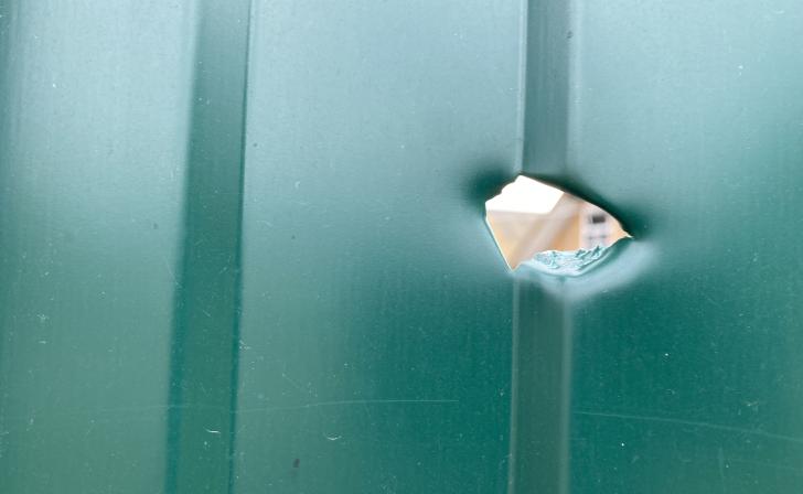 В Курской области в ходе обстрела пострадал строитель защитного объекта