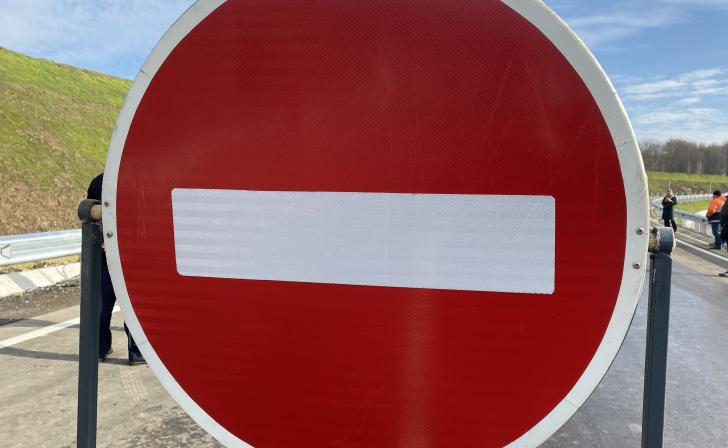 В Курске на улице Ендовищенской продлили ограничение движения до 22 июня