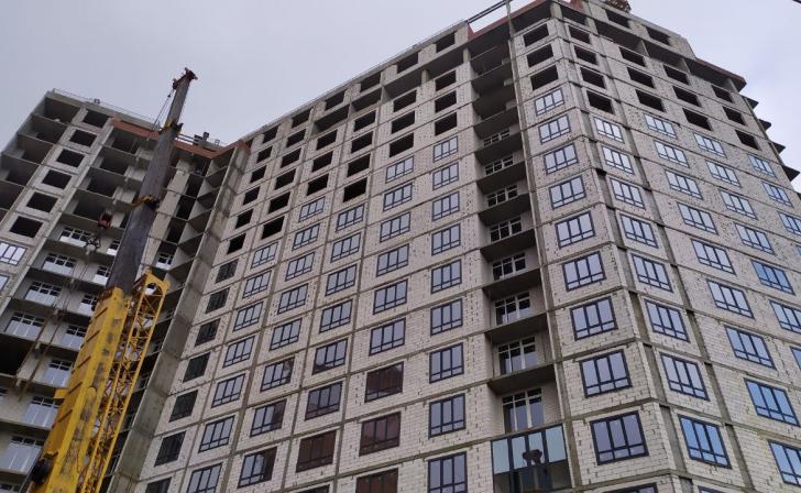 В Курске 27 мая перекроют движение на ул.Володарского из-за демонтажа башенного крана
