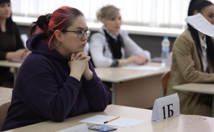В Курске 1 июня 1850 выпускников сдают ЕГЭ по математике
