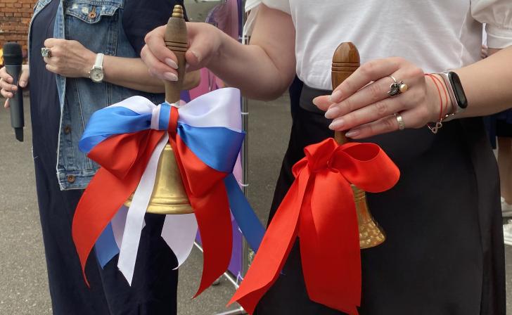 В Курске в 2023 году отменили бал медалистов для 1000 выпускников