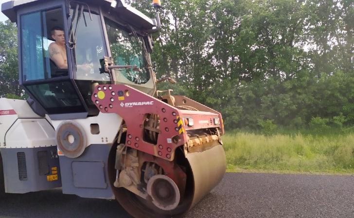 В Курске на ул.Широкая уложено более 10 тыс. кв. м.нового асфальта