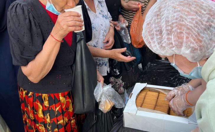 В Курске волонтеры приготовили очередной благотворительный обед