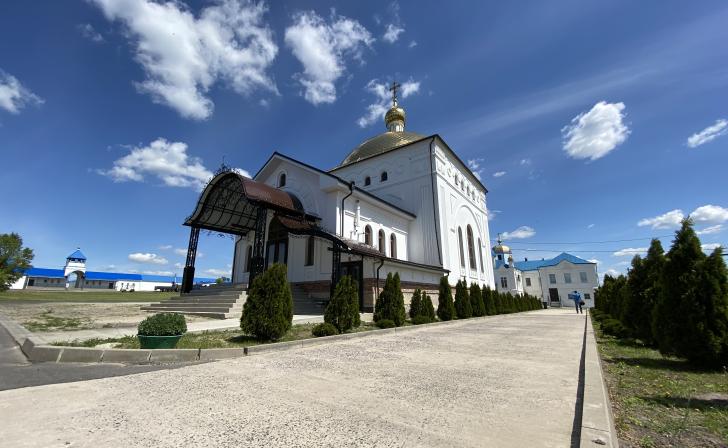 В Курской области дрон атаковал монастырь в Суджанском районе