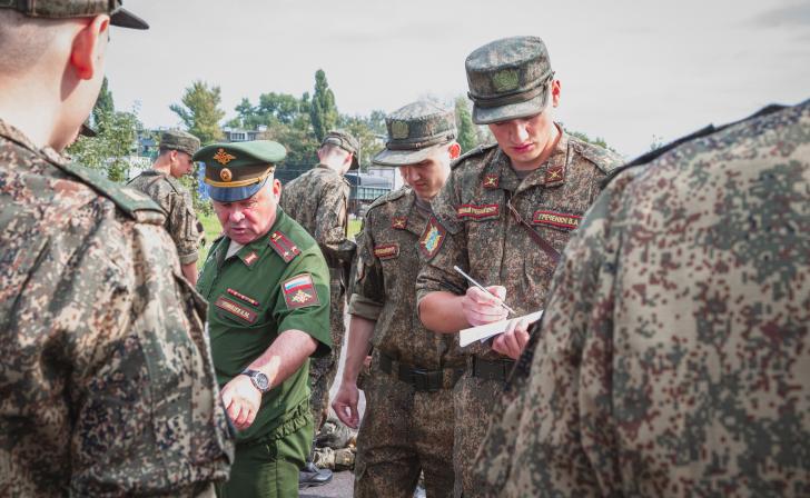 В Курске прошел строевой смотр курсантов военного учебного центра ЮЗГУ