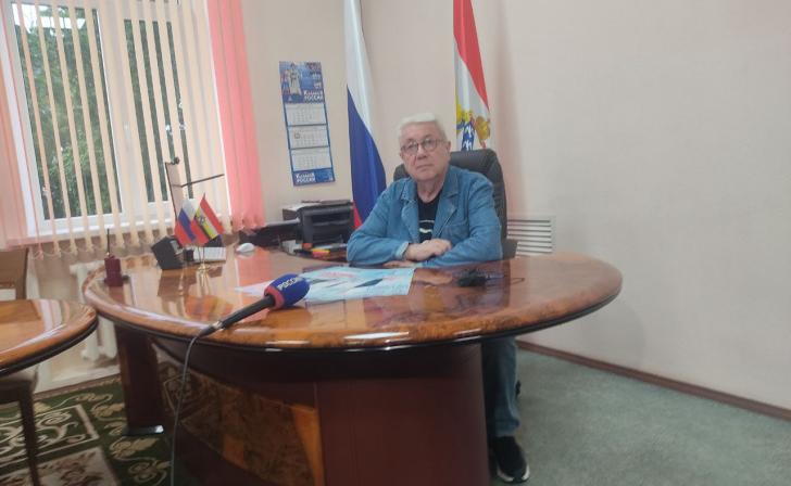 Владимир Винокур перед концертом в Курске: «Время не самое веселое, но люди хотят улыбаться» Владимир Винокур перед концертом в Курске: «Время не самое веселое, но люди хотят улыбаться»