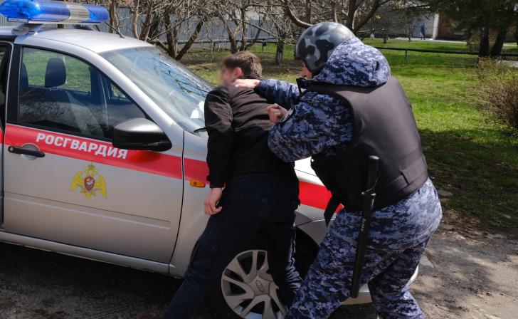 В Курской области росгвардейцы за неделю выезжали по тревоге 279 раз