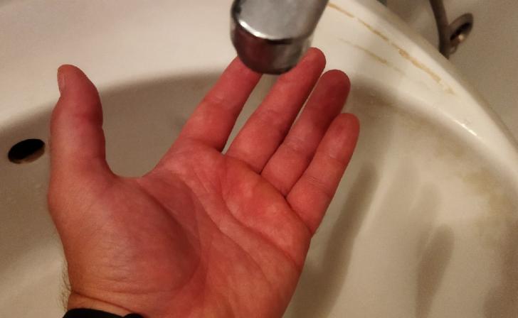 В Курске без горячей воды остаются 136 домов