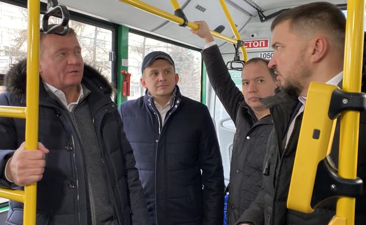 Курский губернатор проверил готовность общественного транспорта к зиме