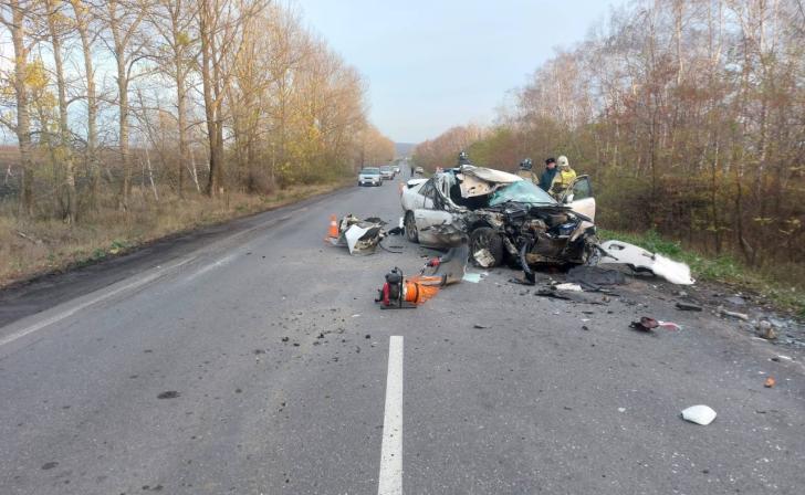 В Курской области в ДТП погиб 41-летний пассажир «Тойоты Камри»