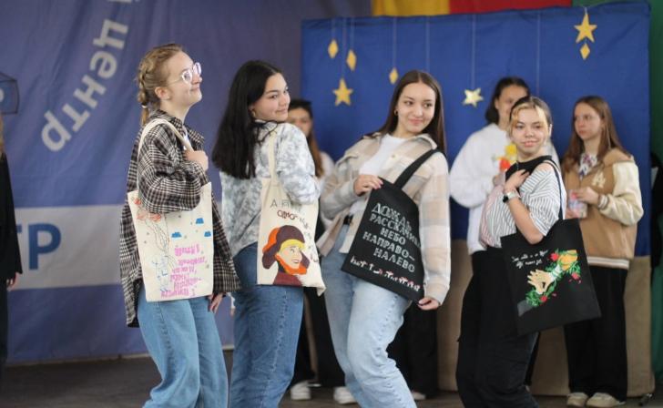 Курская школа этноросписи «НашаБуква» победила на грантовом конкурсе от «Росмолодежь.Гранты 2023»