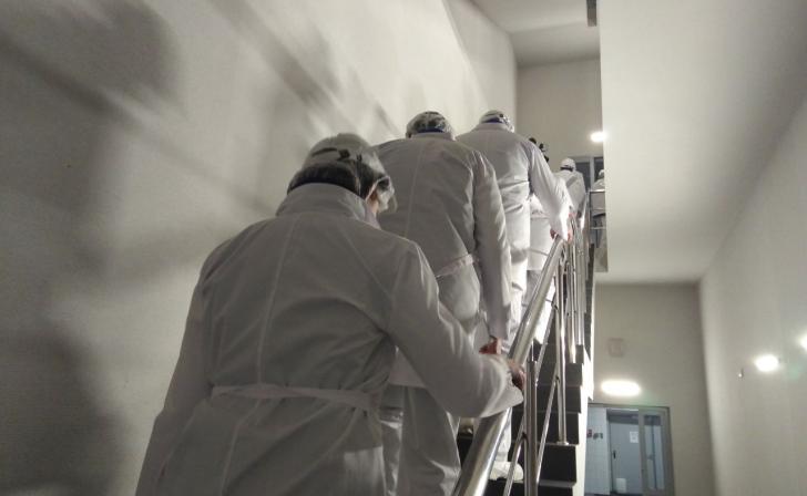 В Курске на IХ медицинском форуме собрались 300 человек