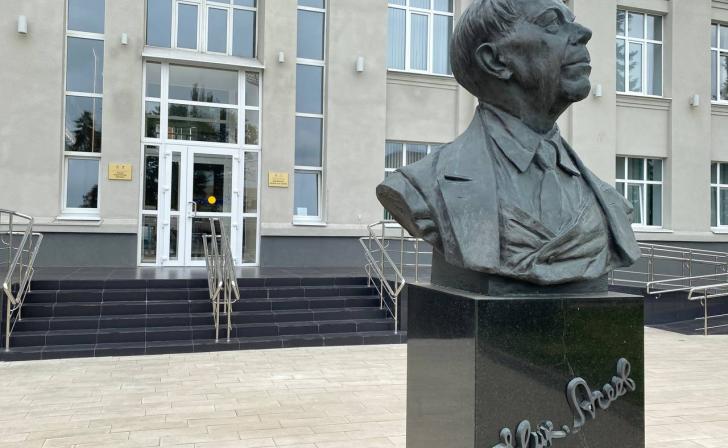 Курян приглашают на фотовыставку «Край родной, навек  любимый»