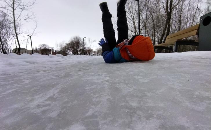 В Курской области прогнозируют снегопад и гололедицу