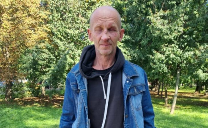 В Курске полиция ищет 51-летнего мужчину, подозреваемого в краже