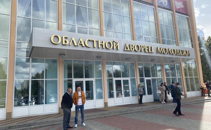 Курских любителей КВН приглашают на «Кубок Первых» Курских любителей КВН приглашают на «Кубок Первых»