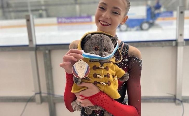 Юная курянка стала мастером спорта России по фигурному катанию