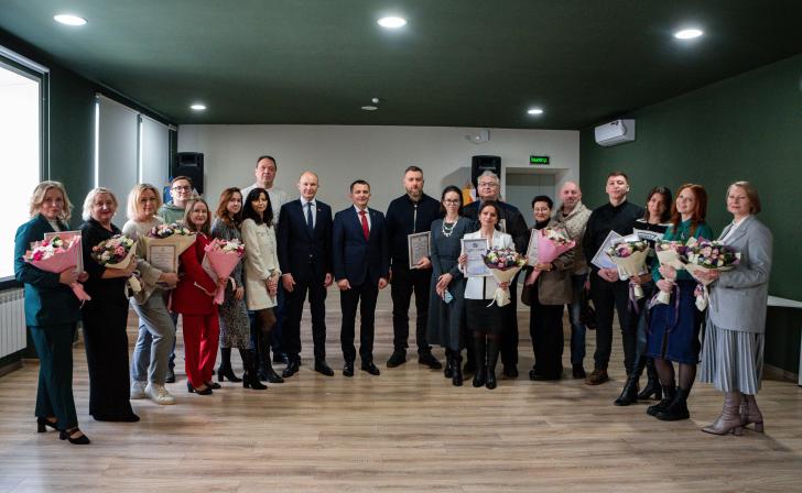 Мэр Курска поздравил журналистов с Днём российской печати