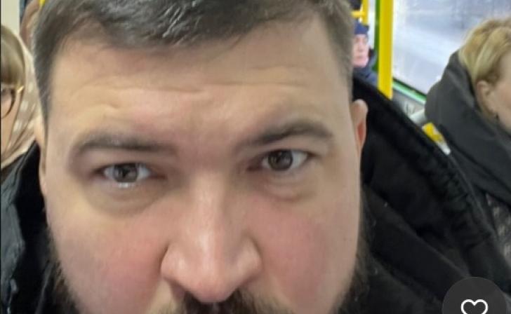 Первый замминистра Александр Васильченко проехал на автобусе с проспекта Дериглазова