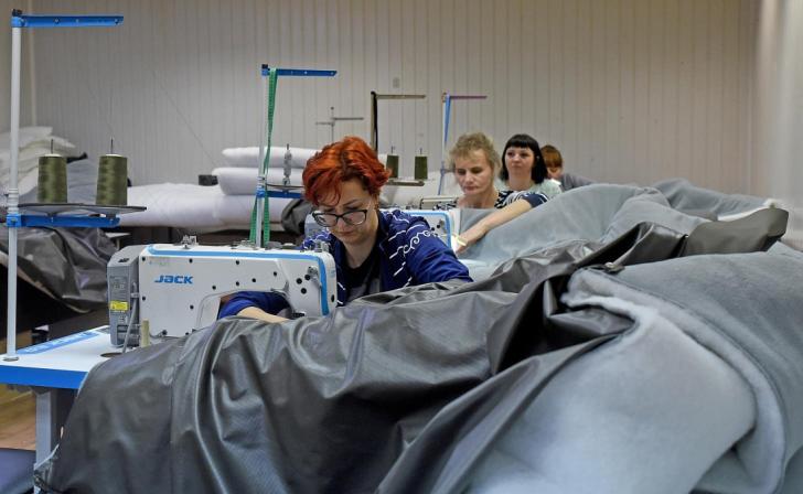 На курских предприятиях не хватает швей