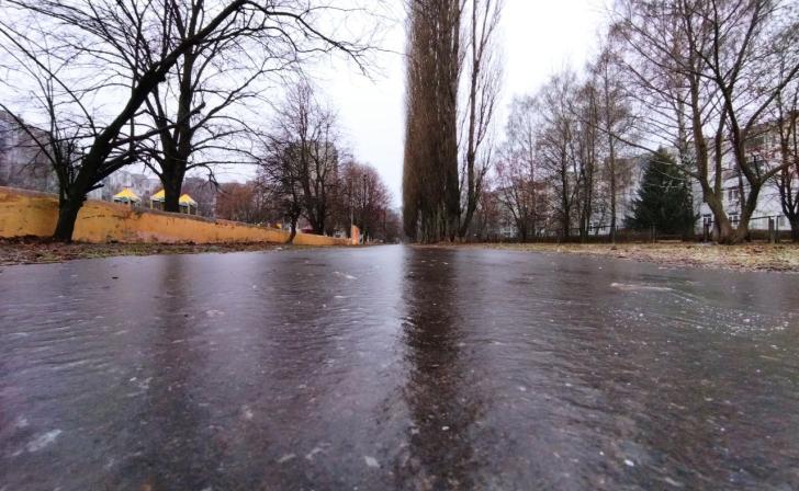 В Курске за 4 дня израсходовано 689 кубометров пескосоляной смеси