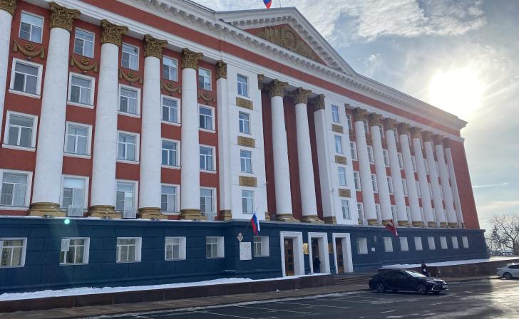 В Правительстве Курской области опубликовали графики приема граждан в апреле 2024 года