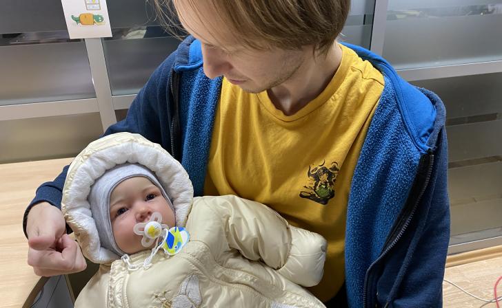 В Курске 62% опрошенных мужчин не хотят уходить в декрет вместо жен