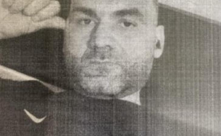 В Курске по подозрению в краже разыскивают мужчину