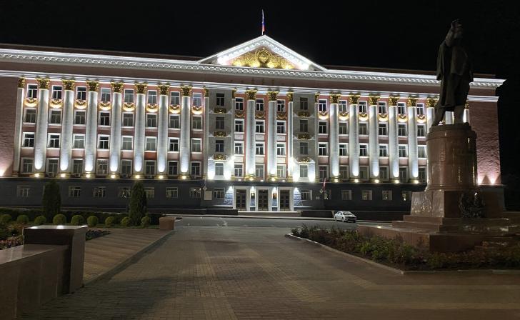 В здании Областного центра детского творчества на Урицкого в Курске произошёл пожар