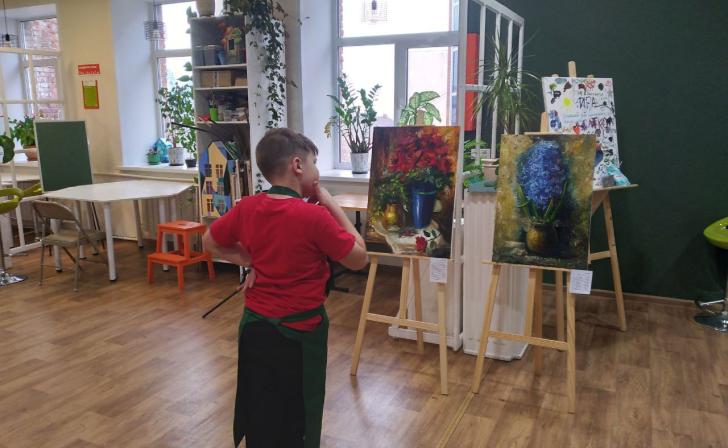 Курские школьник нарисуют пейзаж на интенсиве «Цветная смена»