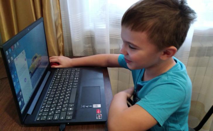 В Бесединской школе провели открытый урок «Цифровой ликбез»