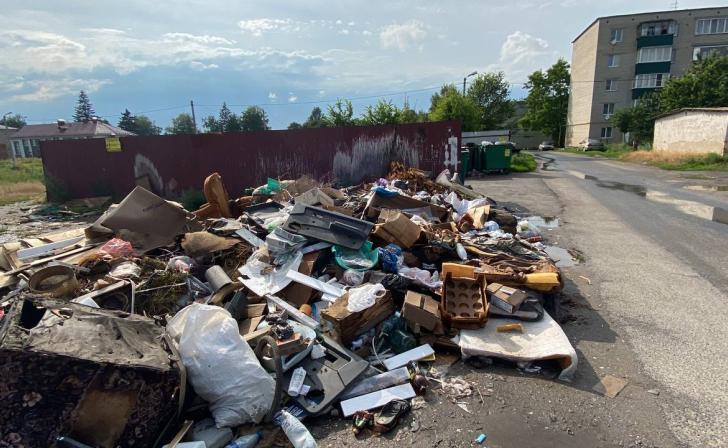В Курской области в приграничье временно прекратят вывоз мусора В Курской области в приграничье временно прекратят вывоз мусора