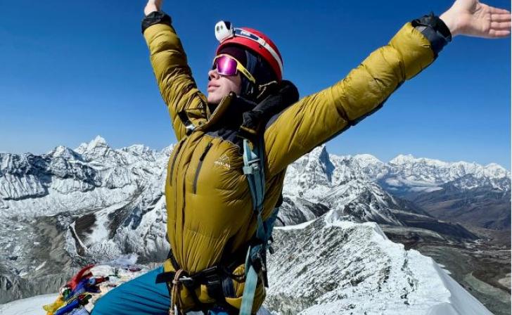 Курянка в Гималаях поднялась на три вершины за четыре дня