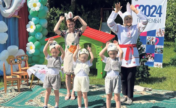 В рамках Года семьи коллектив сервисного локомотивного депо «Курск» ООО «ЛокоТех-Сервис» поздравил подопечных с Днём защиты детей В рамках Года семьи коллектив сервисного локомотивного депо «Курск» ООО «ЛокоТех-Сервис» поздравил подопечных с Днём защиты детей