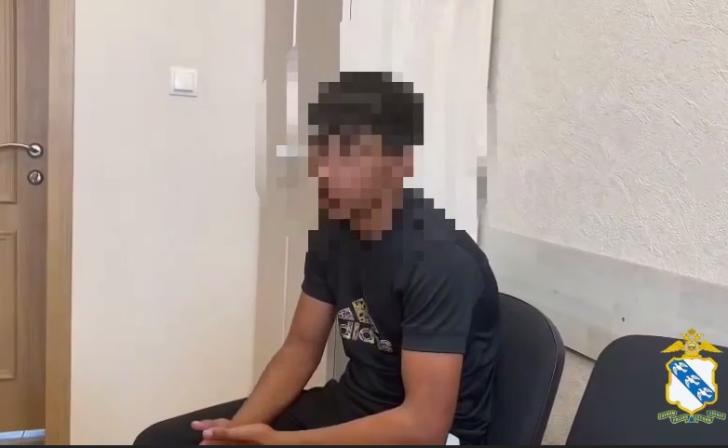 Курский подросток извинился, что распылил газовый баллончик на мемориале