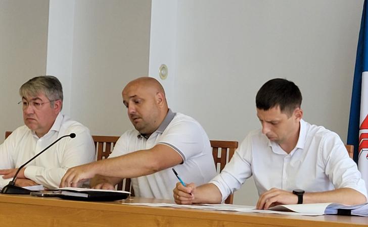 В Железногорске к зиме готовы только 44 дома В Железногорске к зиме готовы только 44 дома