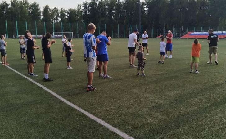 В Курской области юные боксеры провели тренировку с ребятами из ПВР
