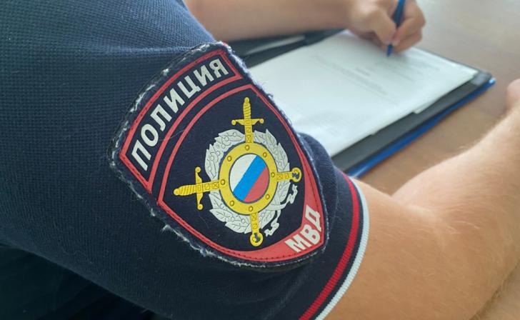 В Курской области на пункте пропуска задержали автомобиль с наркотиками