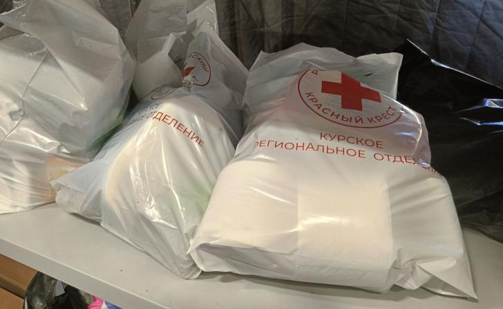 В Курске Красный крест ежедневно выдает до 8 тонн гумпомощи